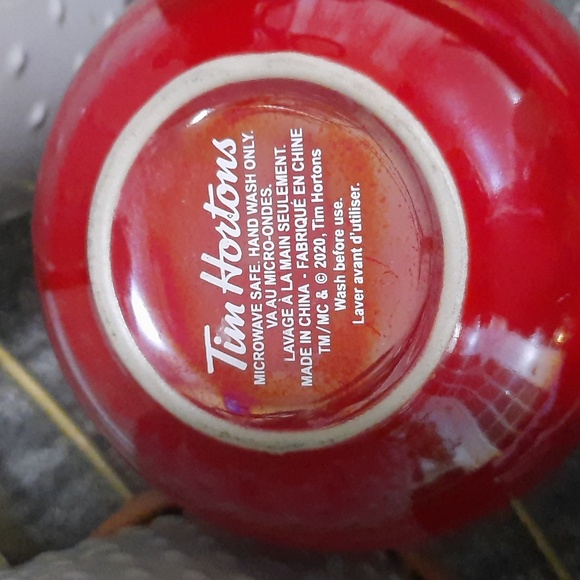 Tim Hortons 2020 Irredecent Cherry Red Mug with Maple Leaf - Picture 4 of 4